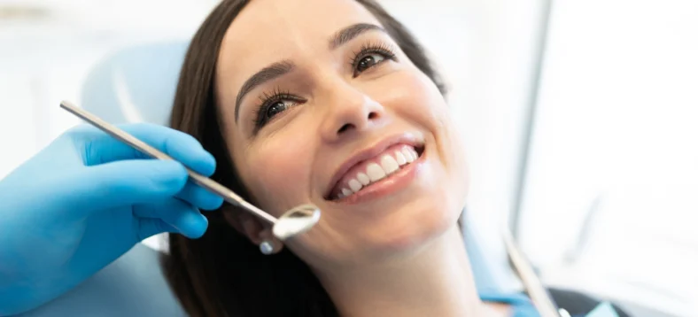 prosthetiki-odontiatriki